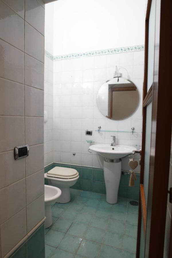 Carbonara23 Apartment Наполи Екстериор снимка